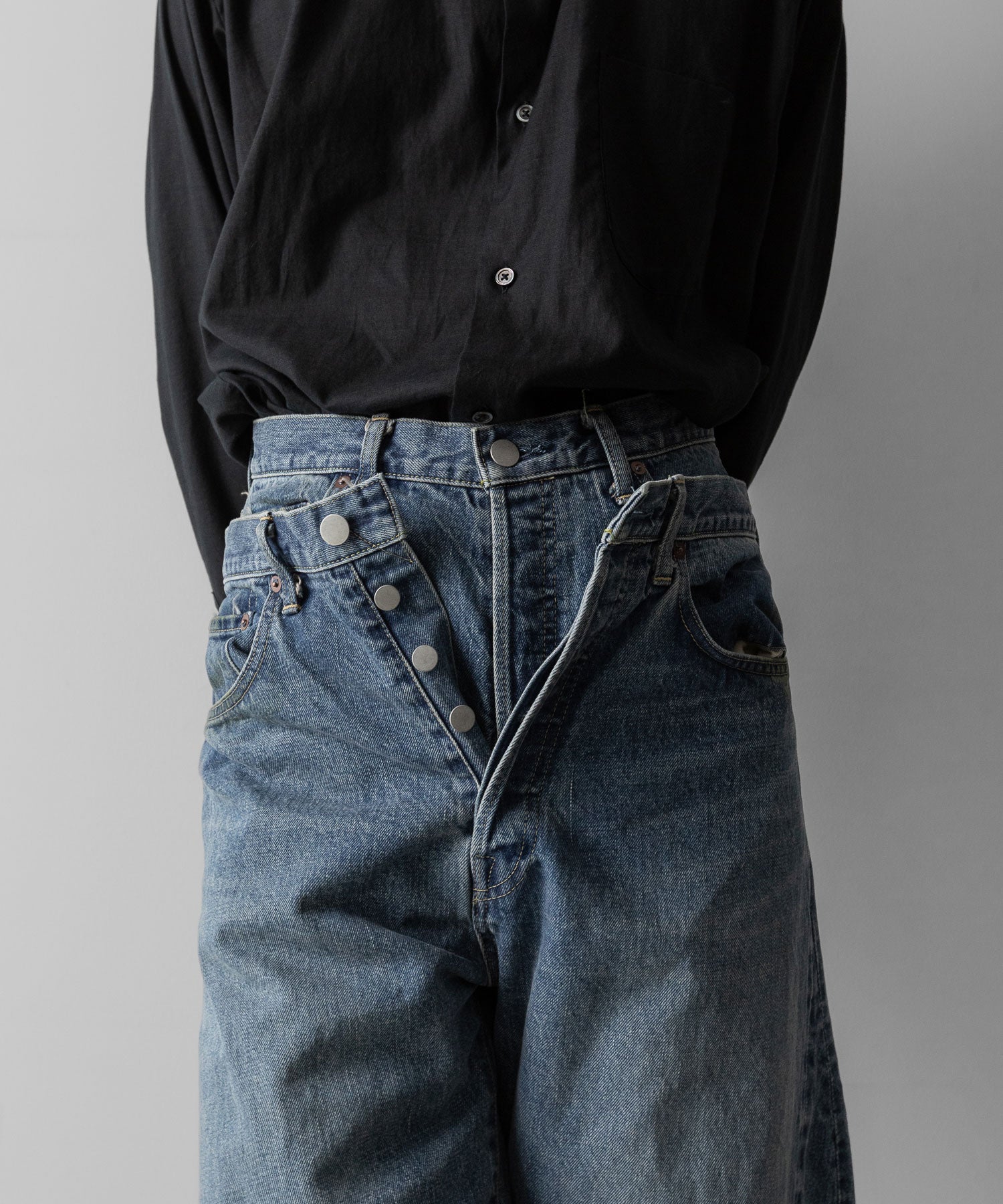 ssstein(シュタイン)のTWIST SEAM VINTAGE DENIM JEANS - INDIGOの公式通販サイトsession福岡セレクトショップ
