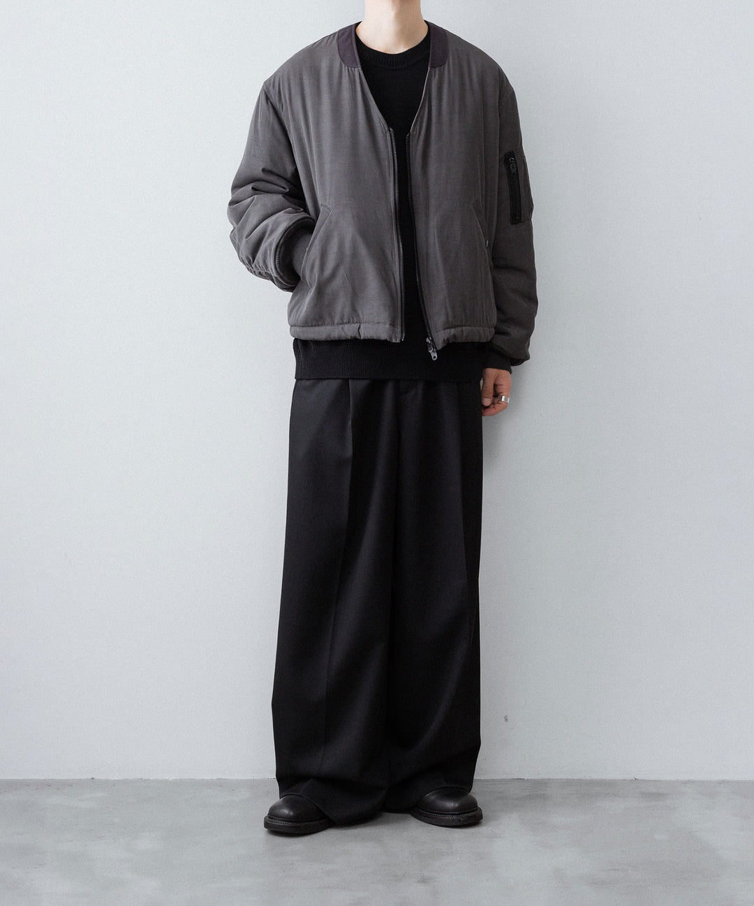 ANTHEM A-アンセムエーのPIGMENT AND DYE PUFFER MILITARY BLOUSONのDUSTY BLACK