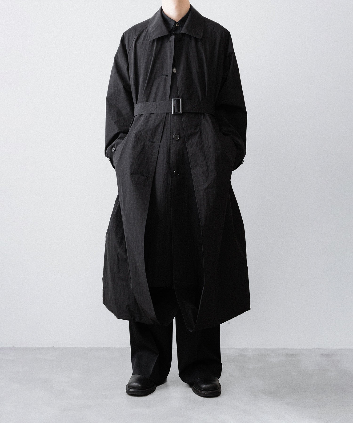 ssstein / シュタイン】OVERSIZED LAYERED COMBINATION COAT - BLACK