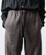 画像をギャラリービューアに読み込む, ssstein(シュタイン)のWOOL/CASHMERE FLEECE EASY TWIST TROUSERS - GREY BROWNの公式通販サイトsession福岡セレクトショップ
