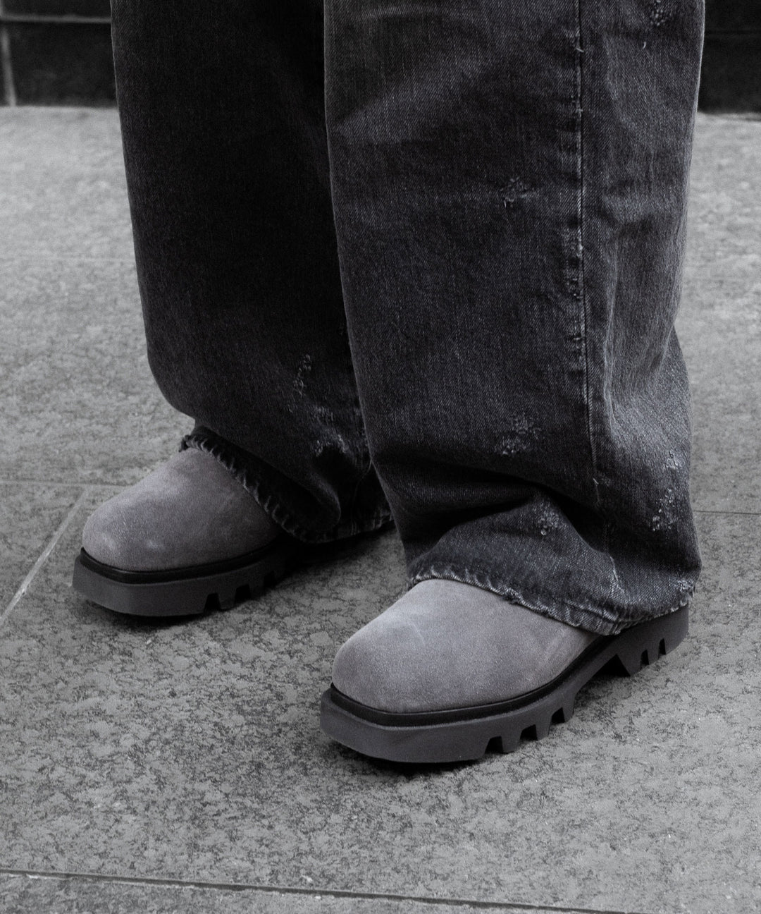 【 SINE &amp; COSINE 】HANNES / MULE VIBRAM TWEETY - SUEDE DARK GREY