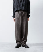 画像をギャラリービューアに読み込む, ssstein(シュタイン)のWOOL/CASHMERE FLEECE EASY TWIST TROUSERS - GREY BROWNの公式通販サイトsession福岡セレクトショップ
