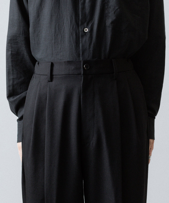 ssstein(シュタイン)のTWO TUCK EASY TROUSERS (2/60 WOOL GABARDINE) - BLACKの公式通販サイトsession福岡セレクトショップ