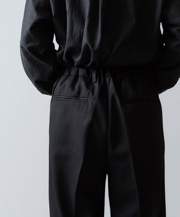 ssstein(シュタイン)のTWO TUCK EASY TROUSERS (2/60 WOOL GABARDINE) - BLACKの公式通販サイトsession福岡セレクトショップ