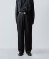 【ssstein】TWO TUCK EASY TROUSERS (2/60 WOOL GABARDINE) - BLACK