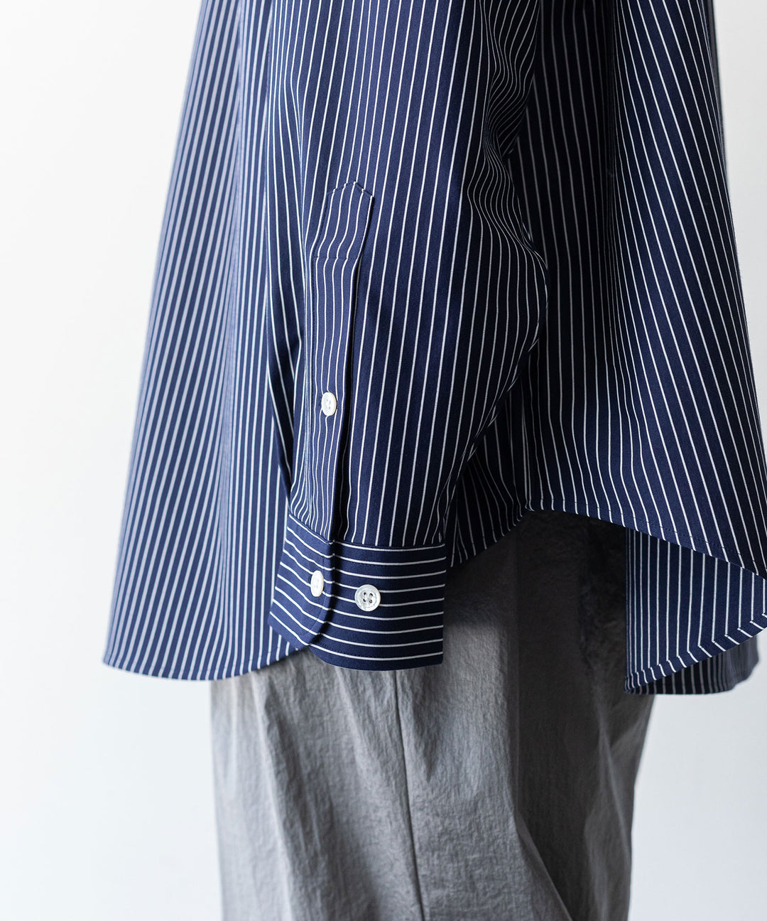 【KANEMASA PHIL.】カネマサのPENCIL STRIPE DRESS JERSEY SHIRT - NAVY SPの公式通販session福岡セレクトショップ