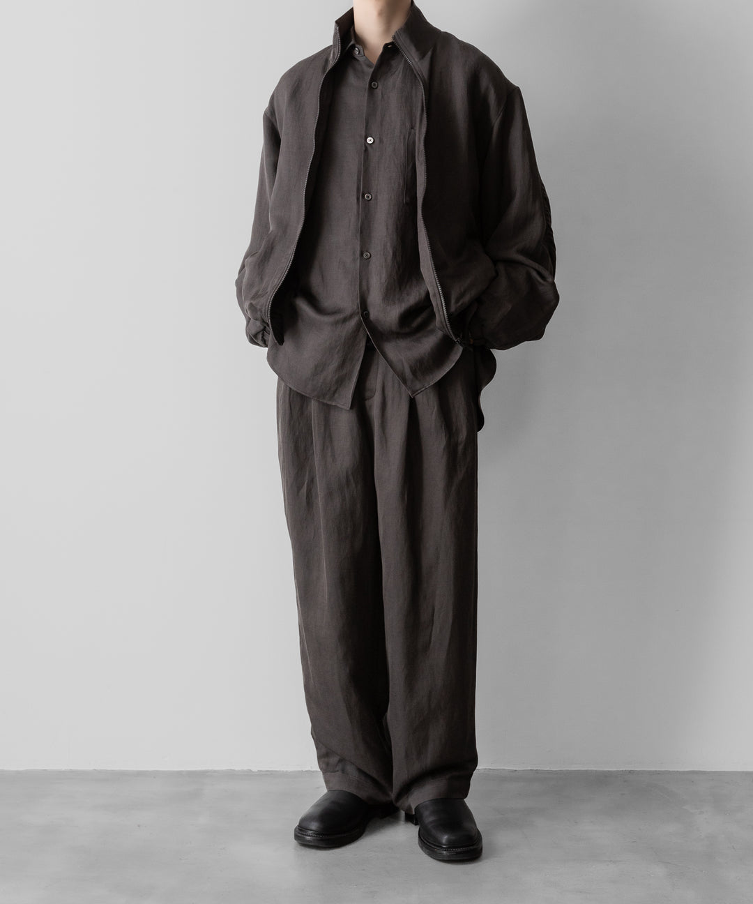 ssstein(シュタイン)のVIS/LI TWILL WIDE EASY TROUSERS - KHAKIの公式通販サイトsession福岡セレクトショップ
