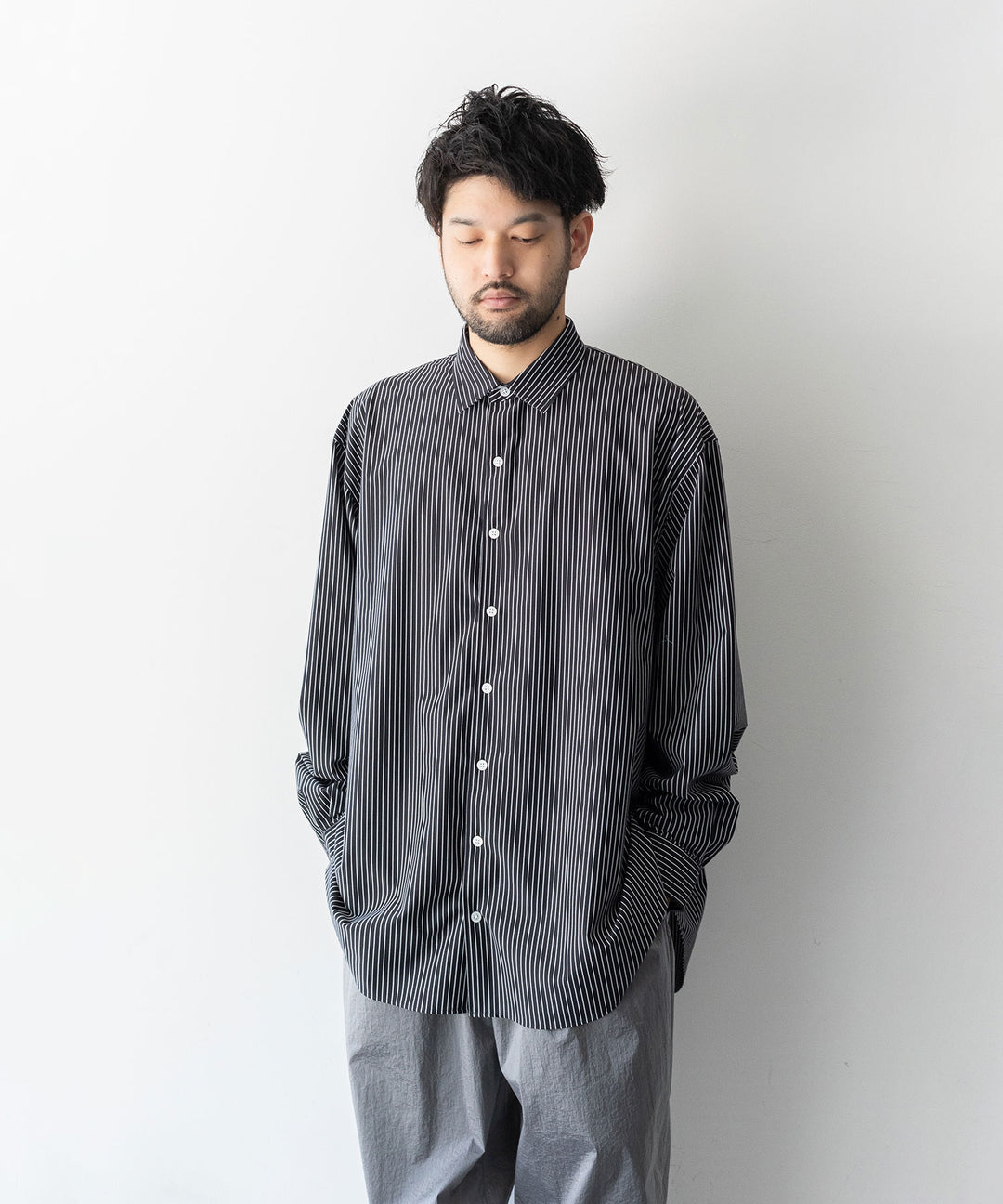 【KANEMASA PHIL.】カネマサのPENCIL STRIPE DRESS JERSEY SHIRT - BLACK SP 公式通販session福岡セレクトショップ