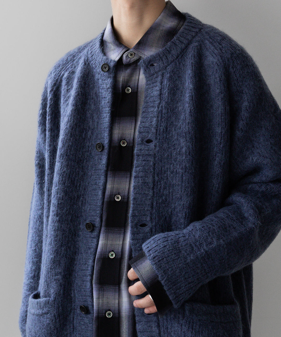 stein(シュタイン)の23AWコレクションOVERSIZED STANDARD SHIRTのPURPLE OMBRE