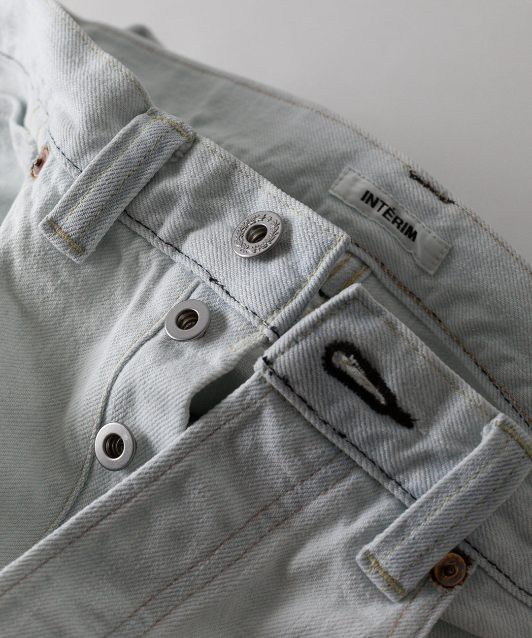 【INTÉRIM】MILK PAINT WWII 1943 HEAVY KIBATA SHUTTLE DENIM JEANS - P.B.WHITE