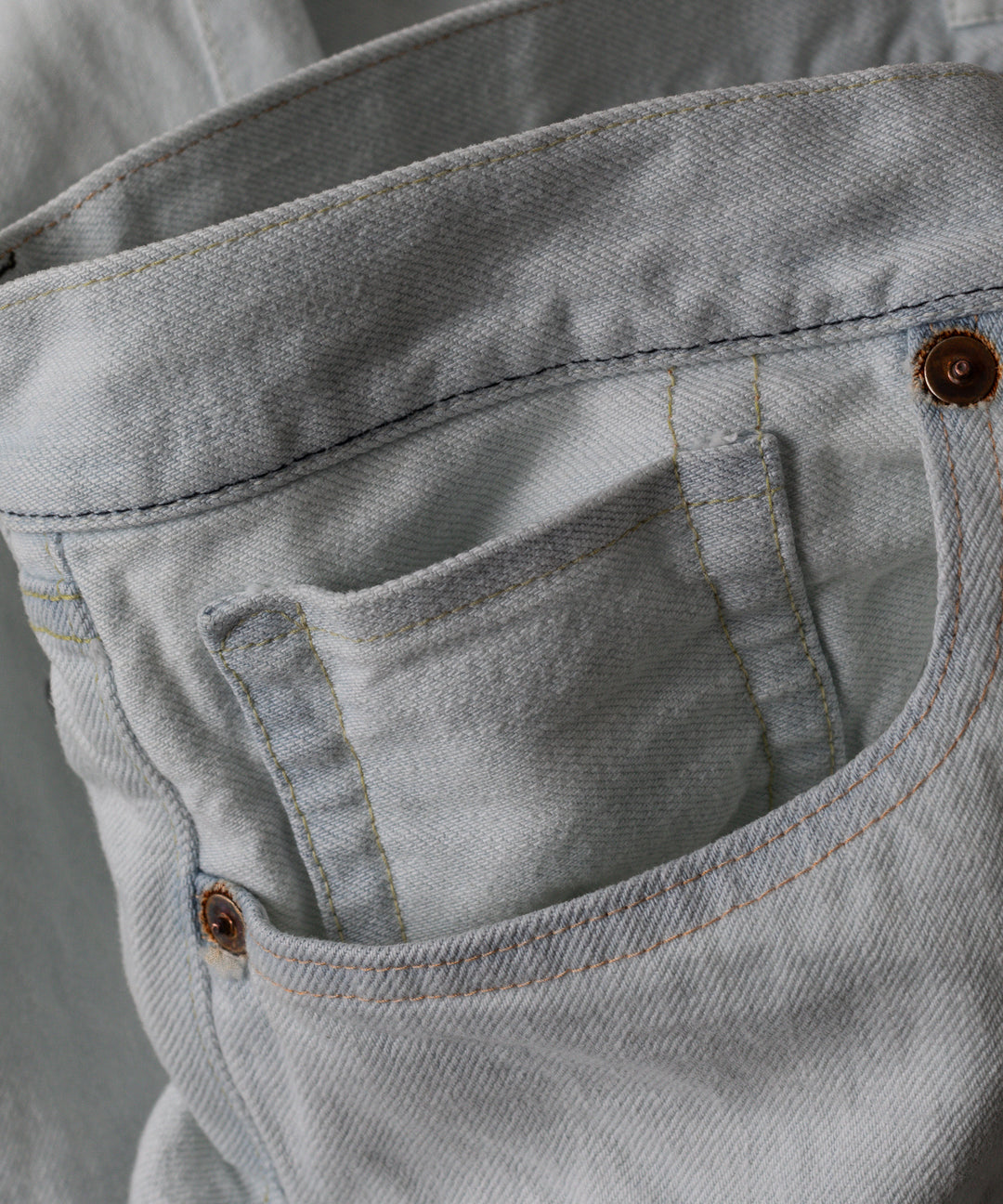 【INTÉRIM】MILK PAINT WWII 1943 HEAVY KIBATA SHUTTLE DENIM JEANS - P.B.WHITE