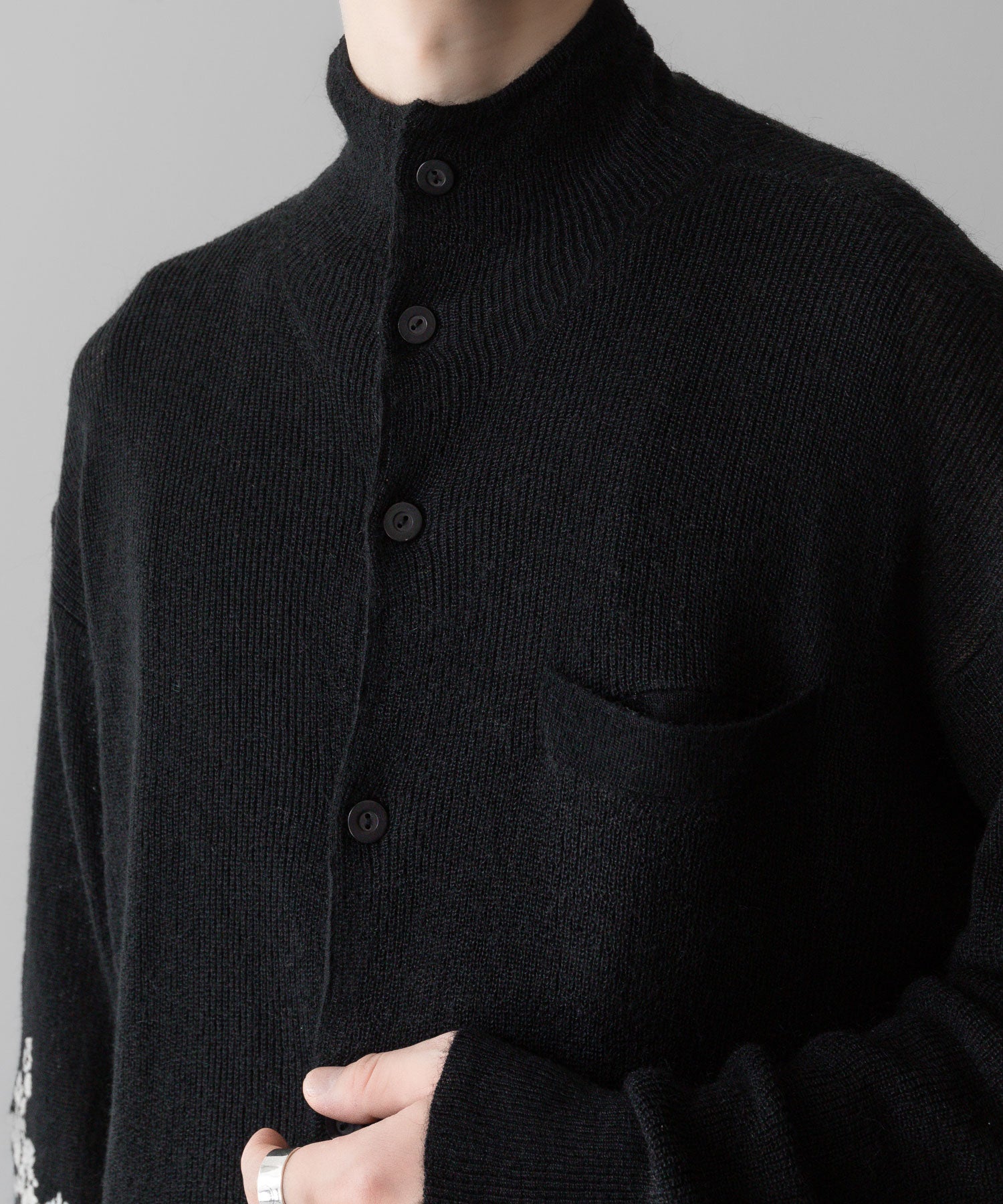 【ANTHEM A】HAND EMBROIDERY MOHAIR NYLON CARDIGAN - BLACK