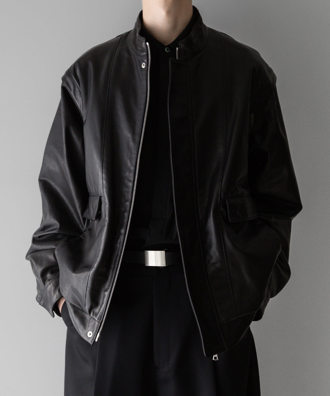 stein(シュタイン)の24SSコレクションDETACHABLE SLEEVES LEATHER BLOUSONのBLACK sessionセッション福岡セレクトショップ 公式通販サイト