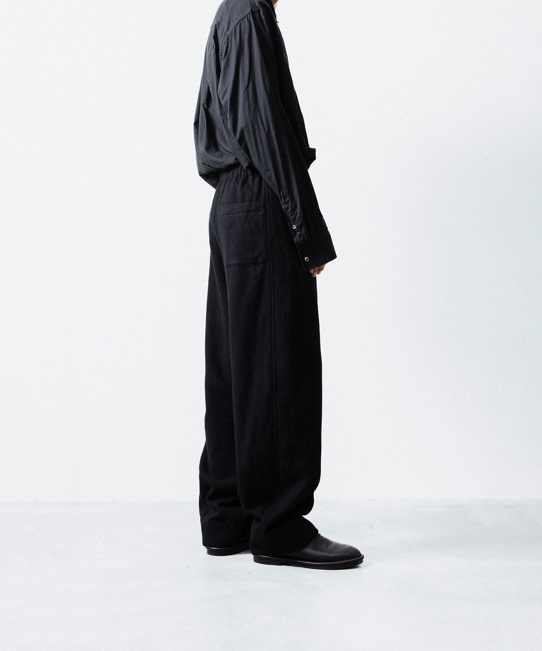 ssstein(シュタイン)のWOOL/CASHMERE FLEECE EASY TWIST TROUSERS - BLACKの公式通販サイトsession福岡セレクトショップ
