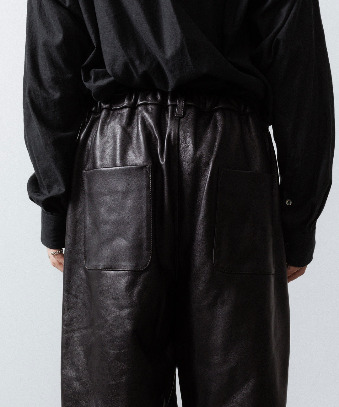 【ssstein】SHEEP LEATHER EASY TROUSERS - GREY BROWN