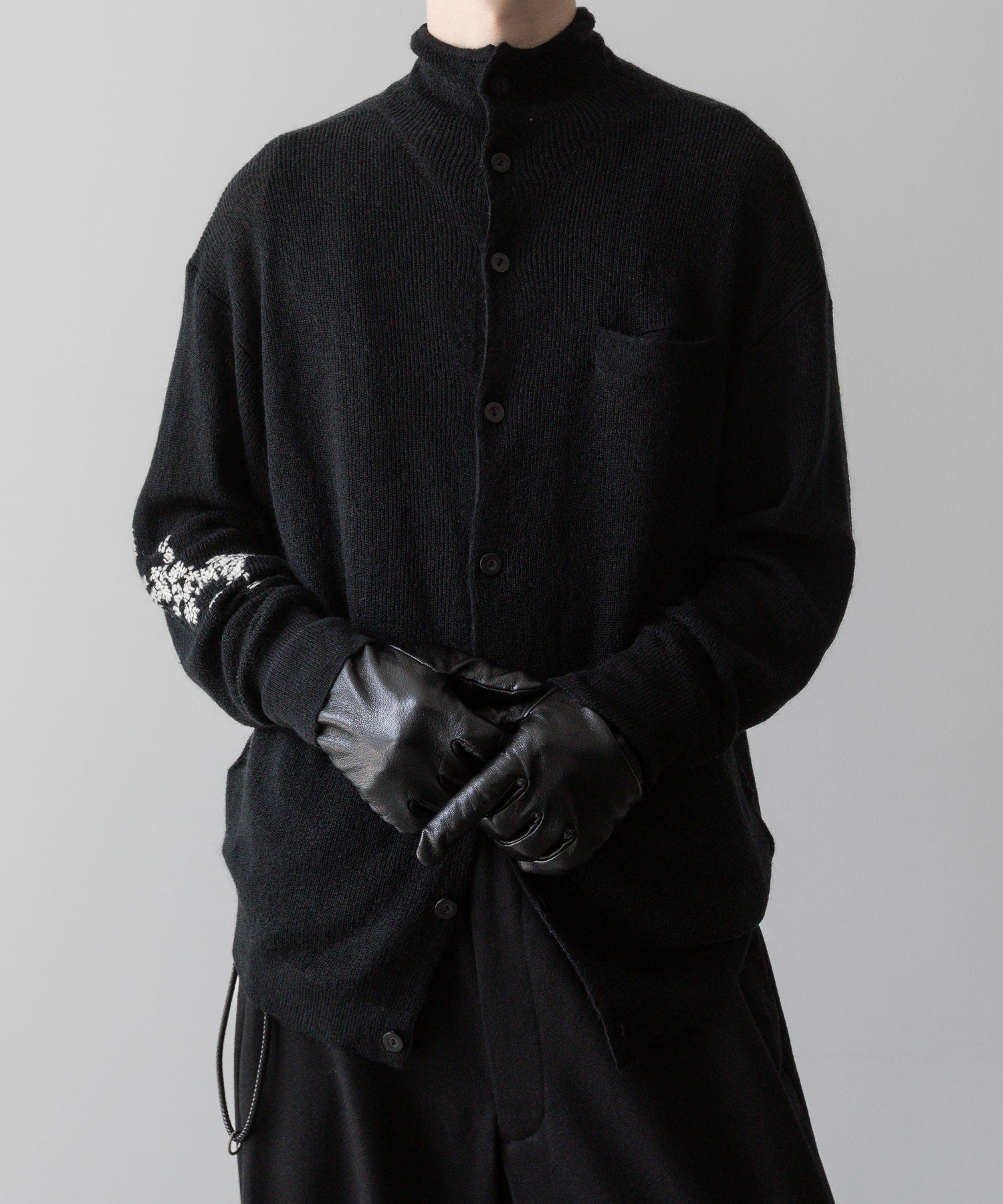 【ANTHEM A】HAND EMBROIDERY MOHAIR NYLON CARDIGAN - BLACK