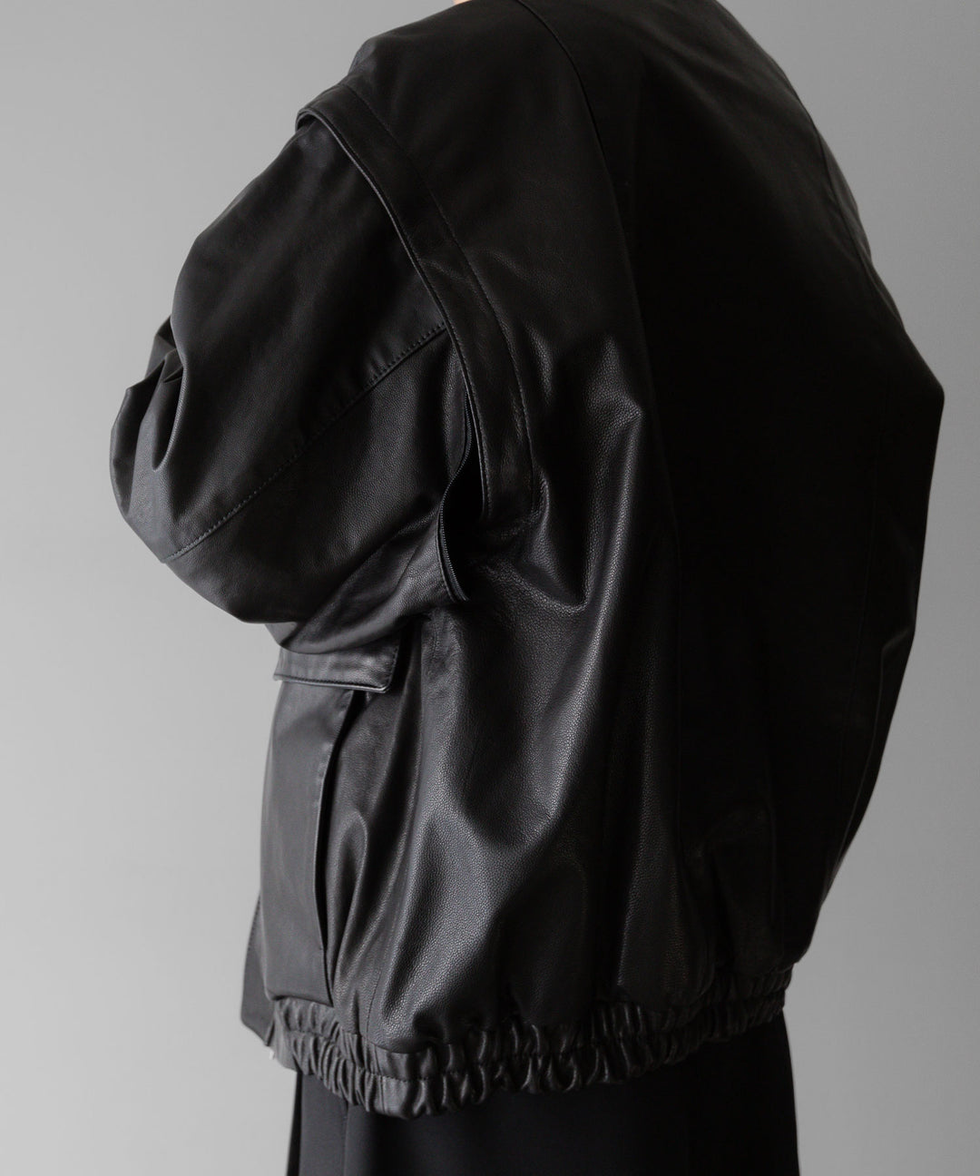 stein(シュタイン)の24SSコレクションDETACHABLE SLEEVES LEATHER BLOUSONのBLACK sessionセッション福岡セレクトショップ 公式通販サイト