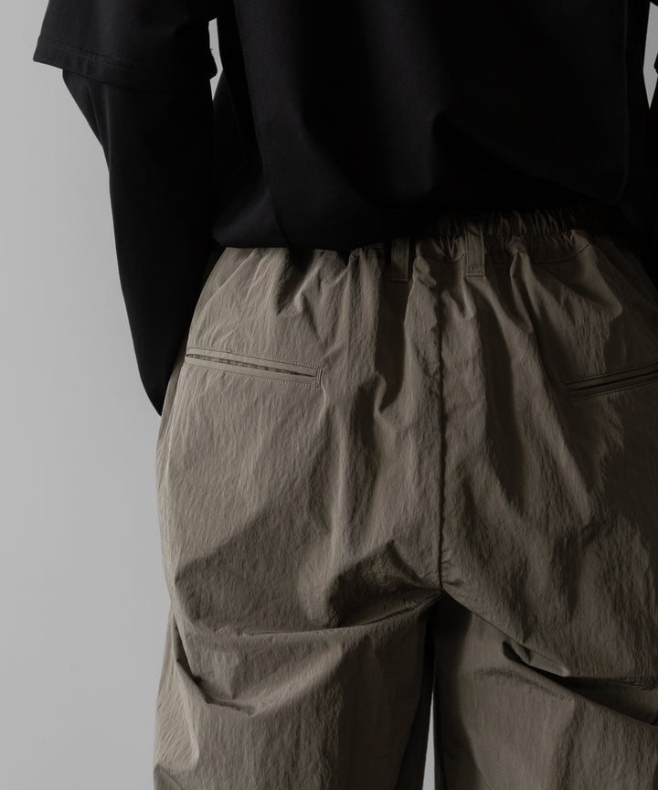 ssstein(シュタイン)のWINDPROOF NYLON WIDE EASY TROUSERS - TAUPEの公式通販サイトsession福岡セレクトショップ