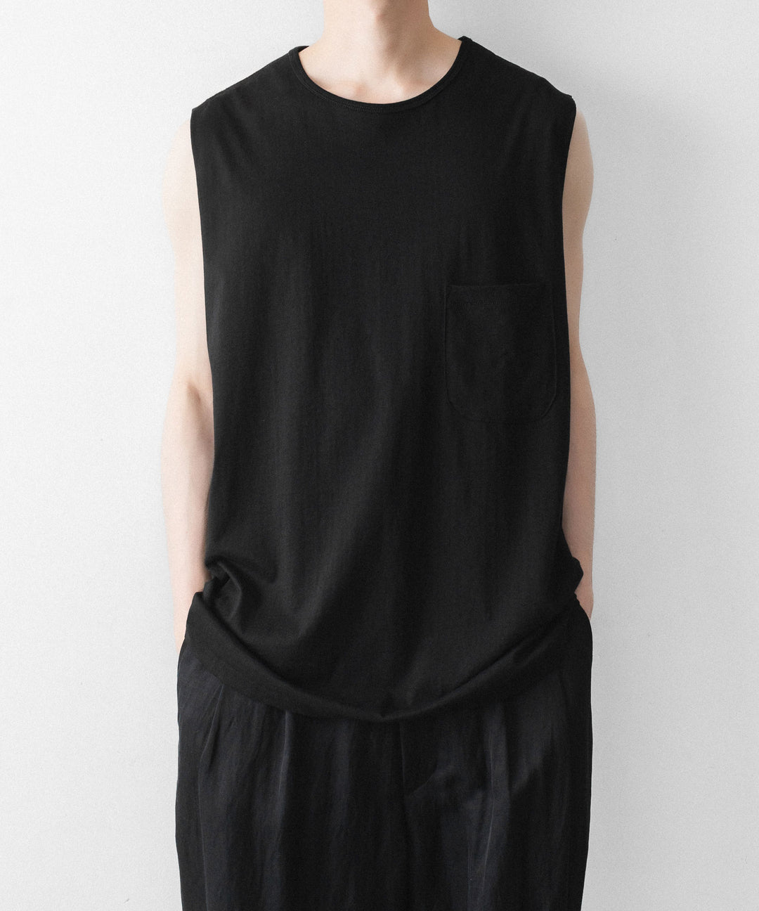 phebus フィーバスのCOTTN JERSEY SLEEVELESS SHIRTのBLACK 公式通販サイトsession福岡セレクトショップ