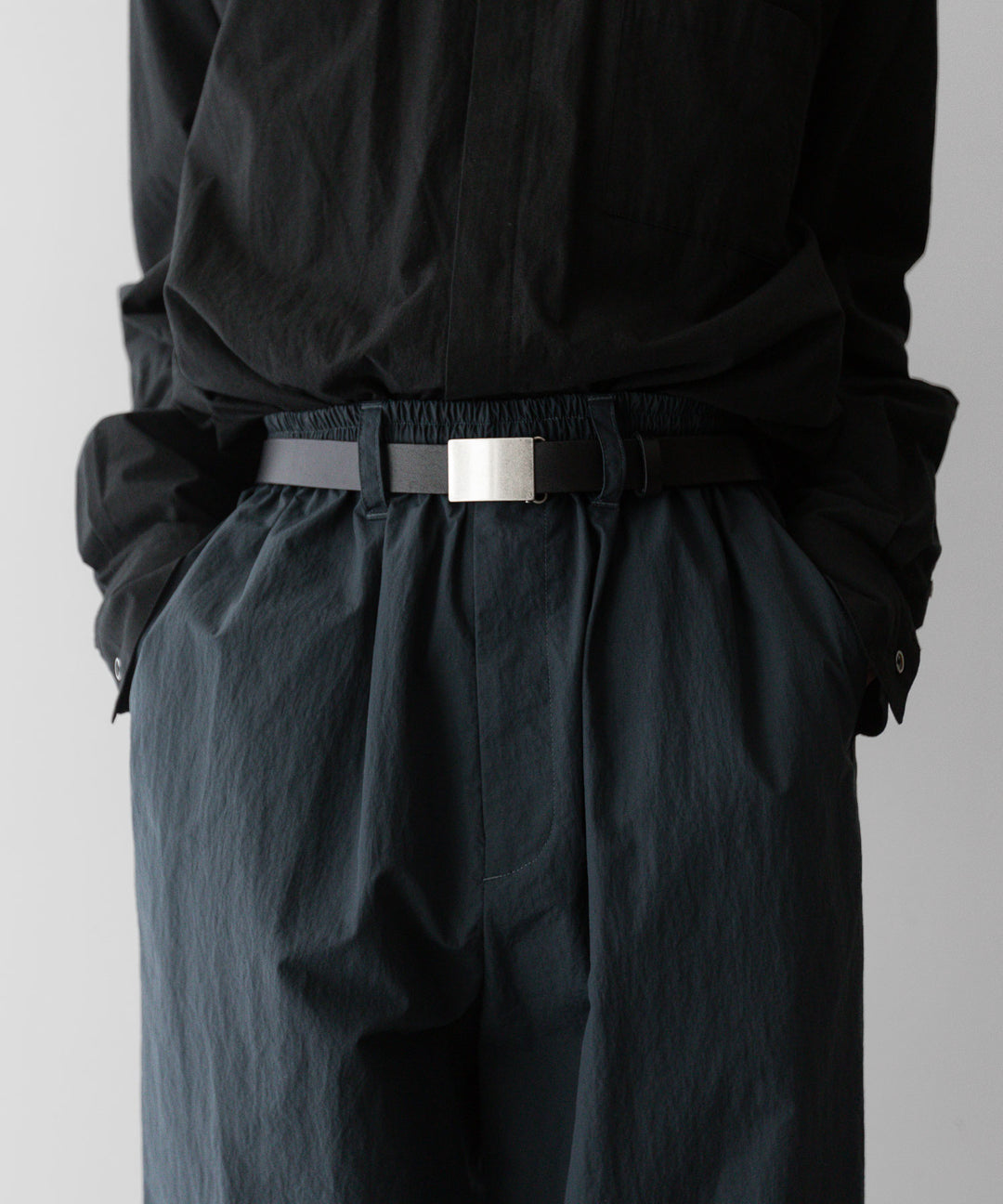 stein(シュタイン)の23AWコレクションWINDBREAKER EASY TROUSERSのDARK GREY 公式通販サイトsession福岡セレクトショップ