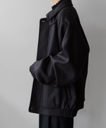 画像をギャラリービューアに読み込む, stein(シュタイン)の23AWコレクションOVERSIZED MELTON HARRINGTON ZIP JACKETのDARK CHARCOAL
