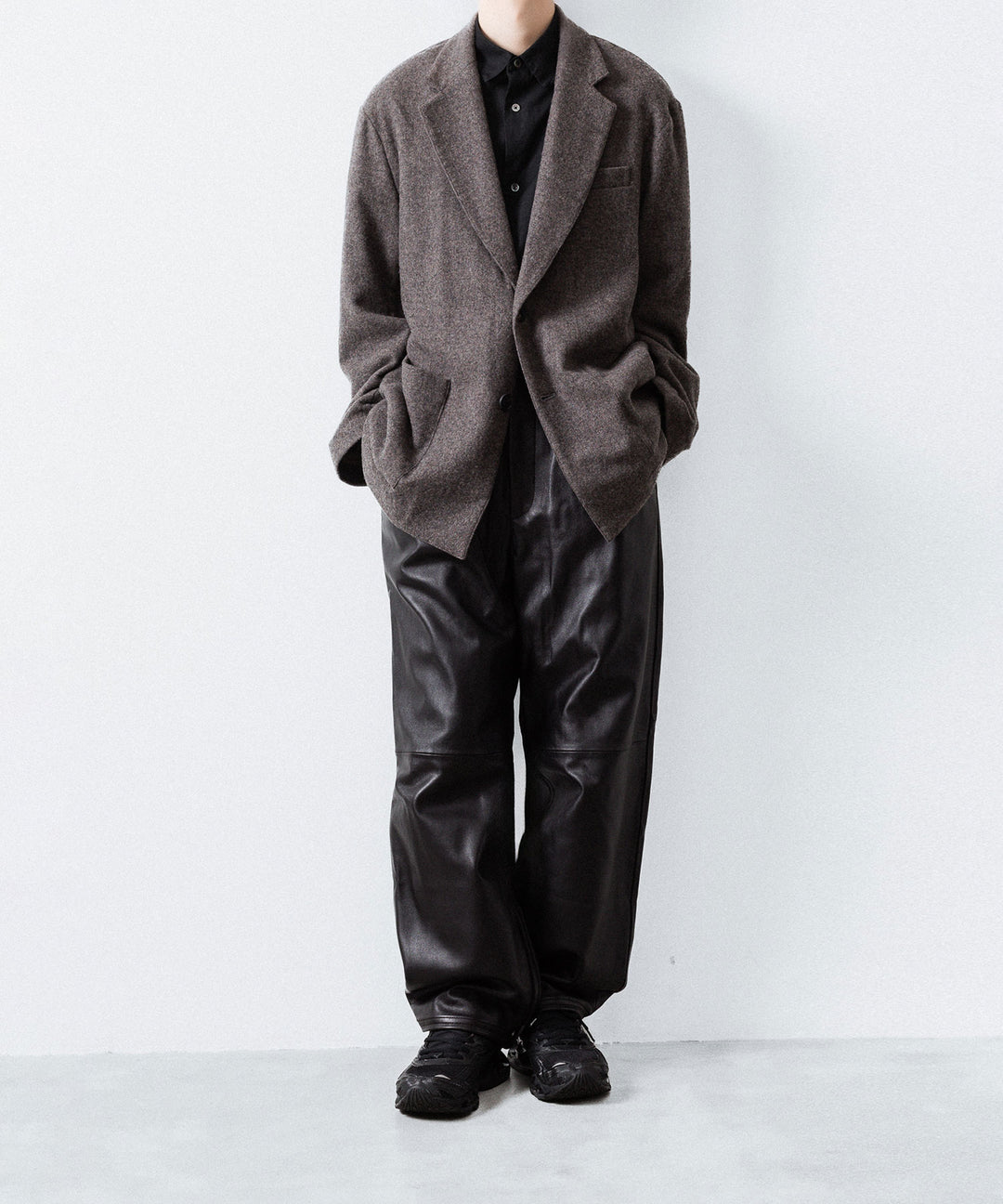 【ssstein】SHEEP LEATHER EASY TROUSERS - GREY BROWN