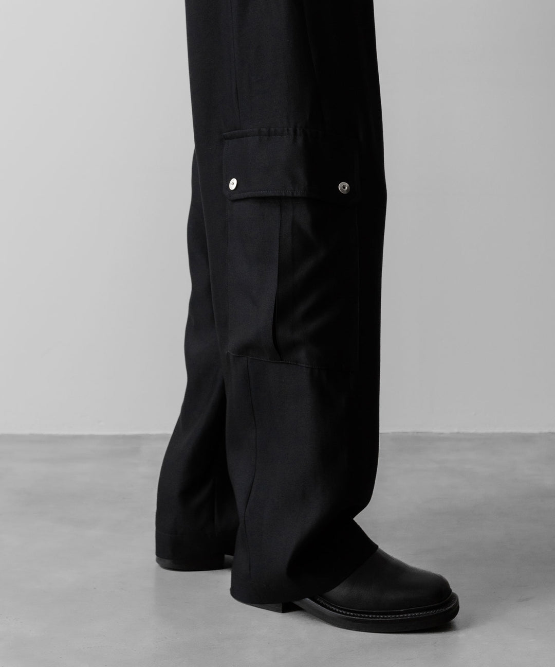 ssstein(シュタイン)のW/R/SI DOUBLE WEAVE CARGO POCKET TROUSERS - BLACKの公式通販サイトsession福岡セレクトショップ