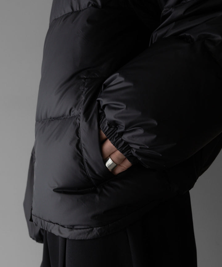 【stein】DETACHABLE SLEEVES CROPPED DOWN JACKET - BLACK