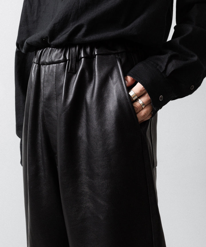 【ssstein】SHEEP LEATHER EASY TROUSERS - BLACK