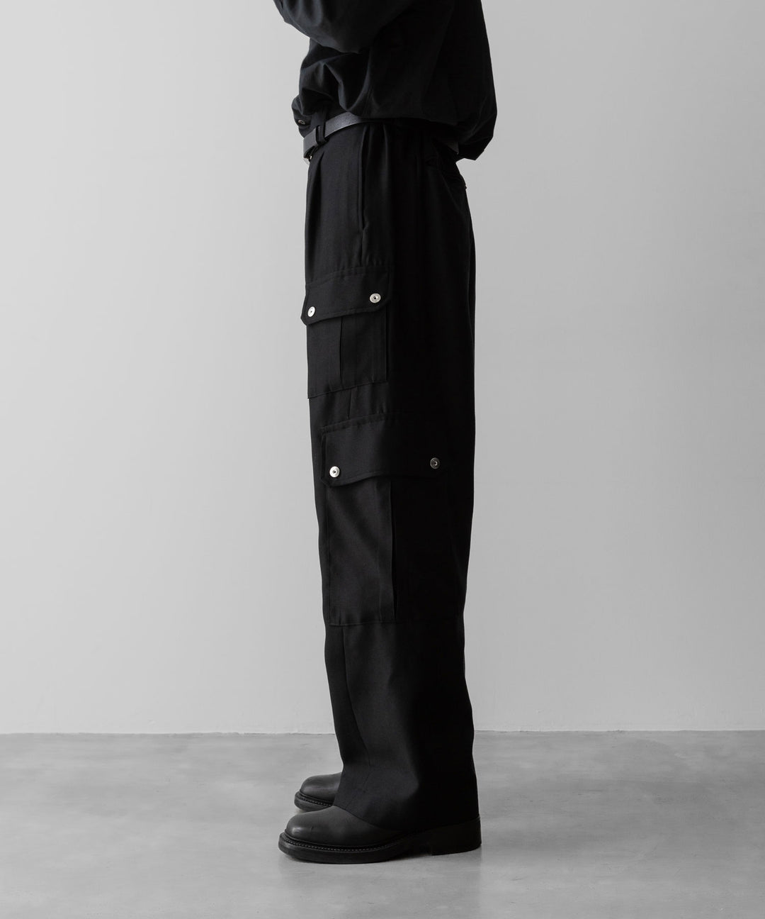 ssstein(シュタイン)のW/R/SI DOUBLE WEAVE CARGO POCKET TROUSERS - BLACKの公式通販サイトsession福岡セレクトショップ