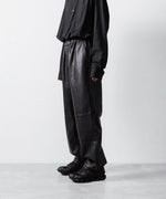 画像をギャラリービューアに読み込む, 【ssstein】SHEEP LEATHER EASY TROUSERS - BLACK
