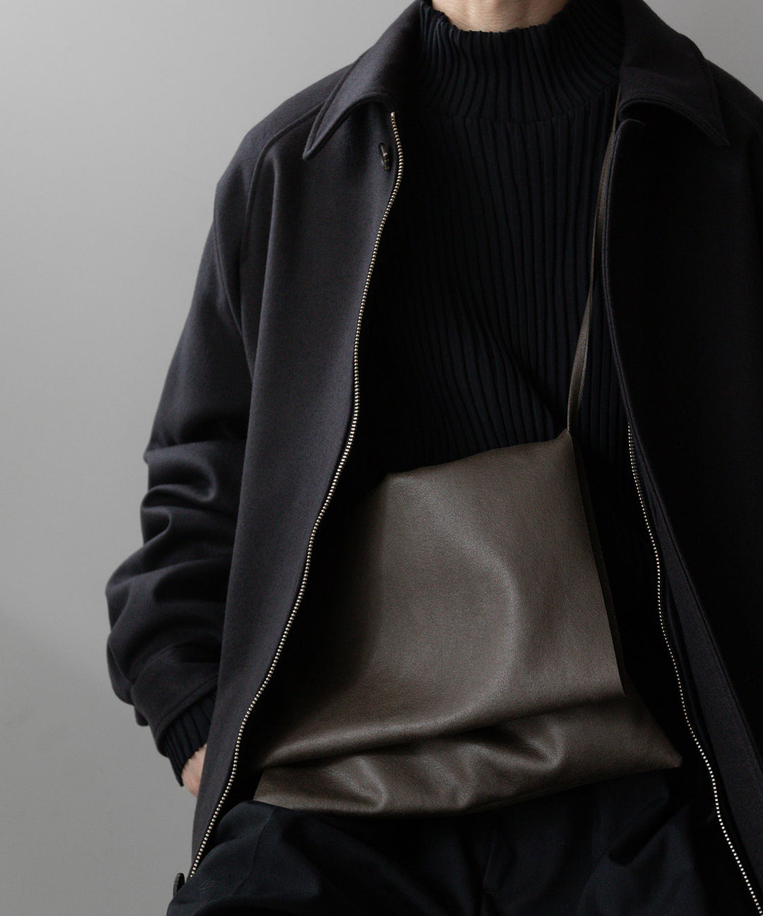 stein(シュタイン)の23AWコレクションOVERSIZED MELTON HARRINGTON ZIP JACKETのDARK CHARCOAL