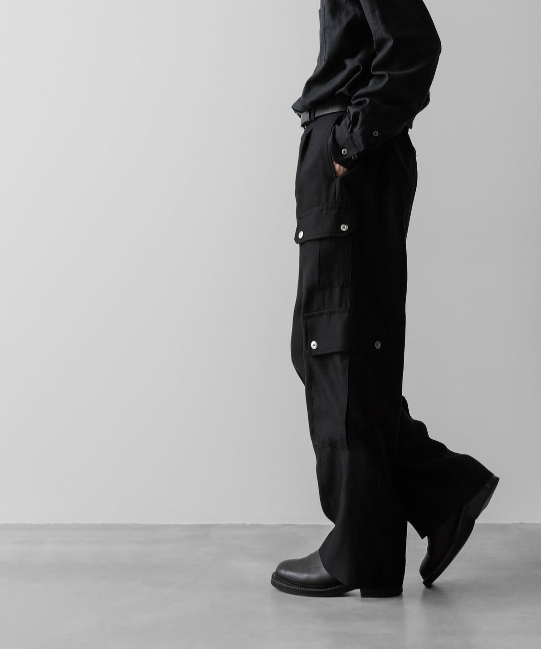 ssstein(シュタイン)のW/R/SI DOUBLE WEAVE CARGO POCKET TROUSERS - BLACKの公式通販サイトsession福岡セレクトショップ
