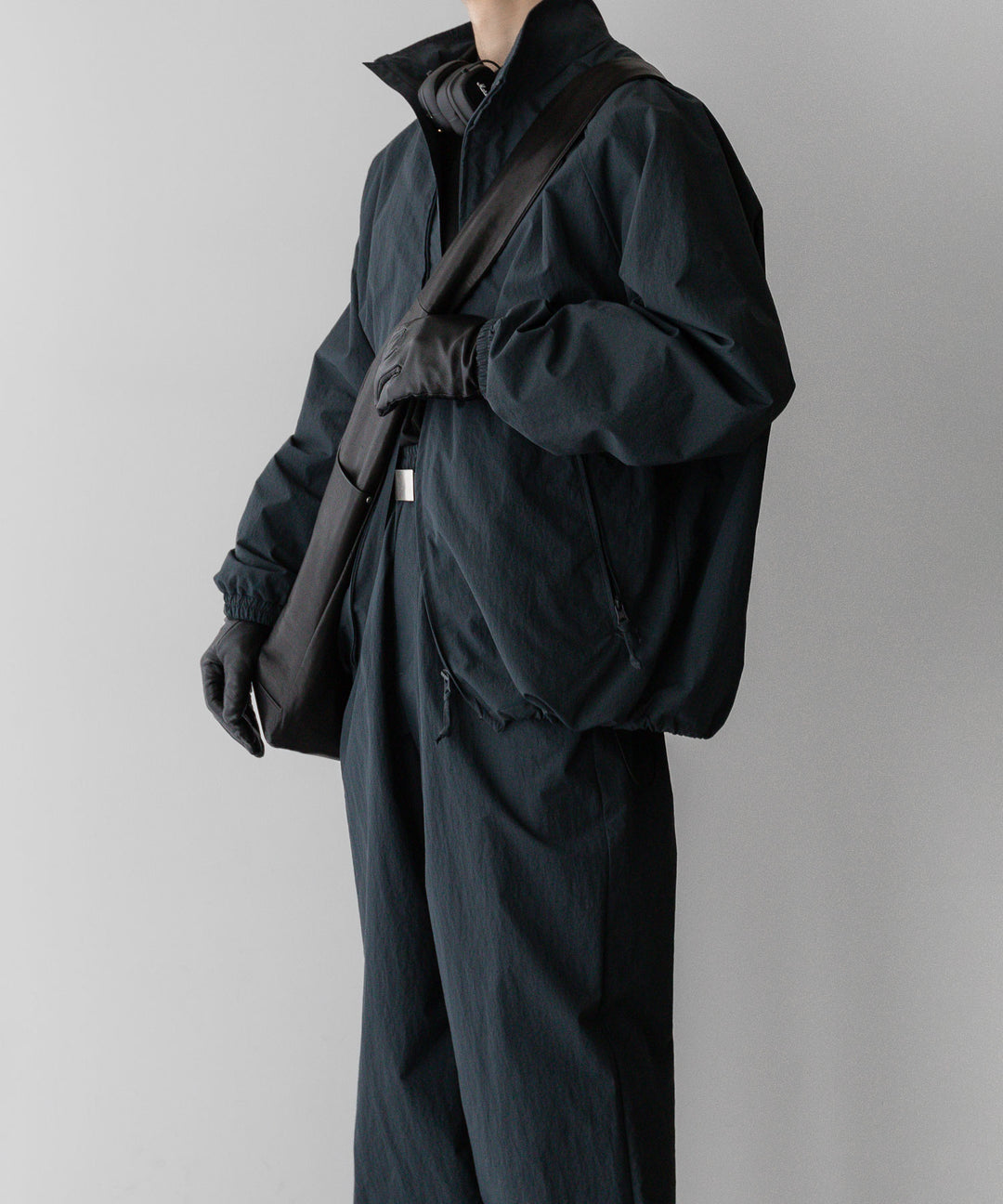 stein(シュタイン)の23AWコレクションWINDBREAKER STAND COLLAR JACKETのDARK GREY 公式通販サイトsession福岡セレクトショップ