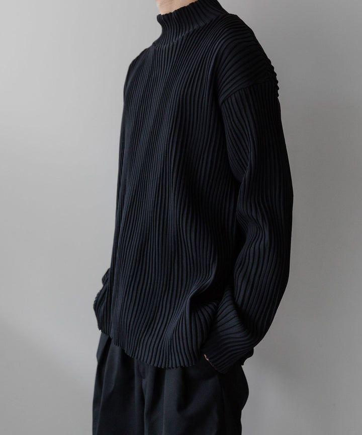 stein(シュタイン)の23AWコレクションOBLIQUE PATTERNED KNIT LSのBLACK