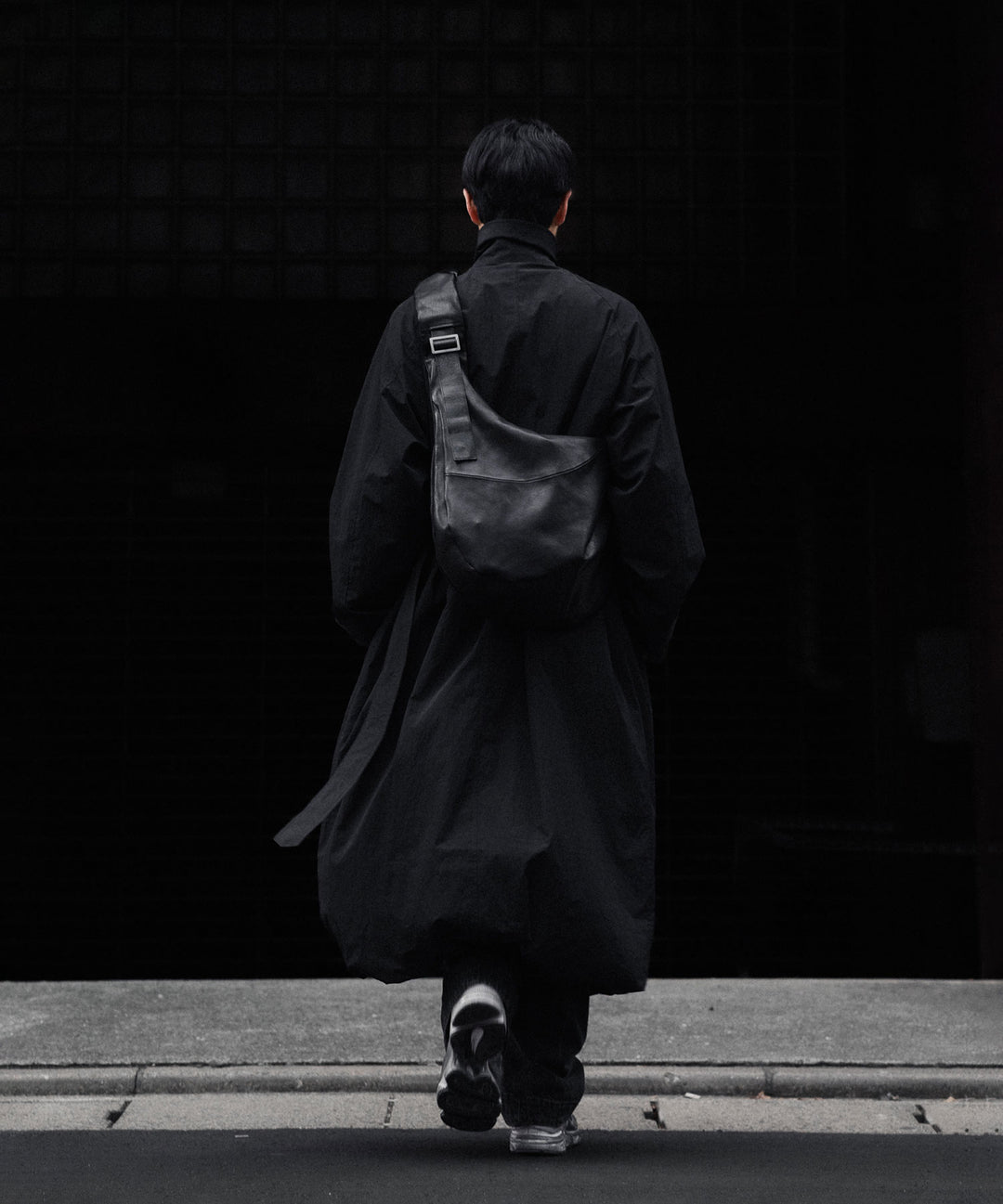 ssstein(シュタイン)のTWIST SHOULDER BAG - BLACKの公式通販サイトsession福岡セレクトショップ