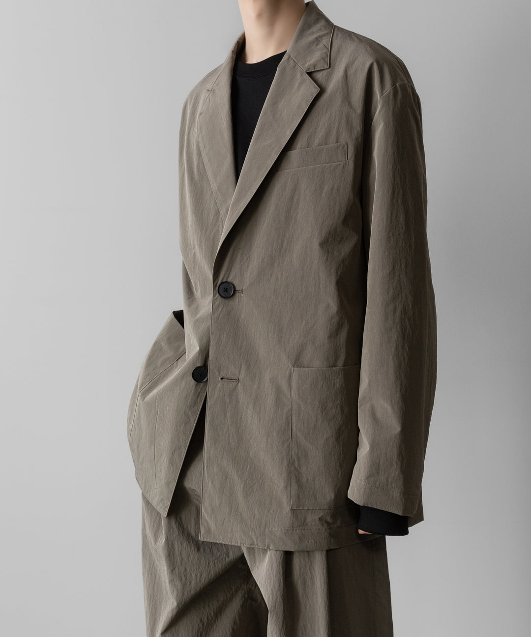ssstein(シュタイン)の WINDPROOF NYLON SINGLE BREASTED JACKET - TAUPEの公式通販サイトsession福岡セレクトショップ
