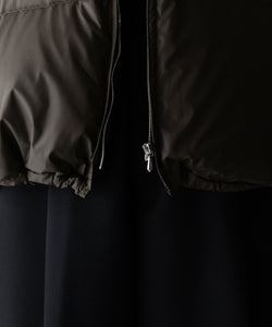 【stein】DETACHABLE SLEEVES CROPPED DOWN JACKET - MILITARY KHAKI