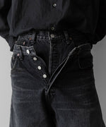 画像をギャラリービューアに読み込む, ssstein(シュタイン)のTWIST SEAM VINTAGE DENIM JEANS - BLACKの公式通販サイトsession福岡セレクトショップ
