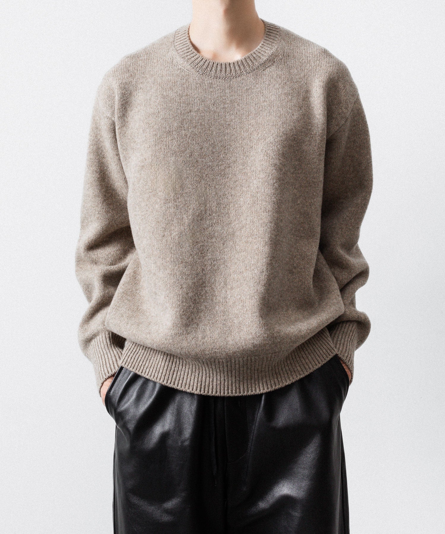 【ssstein】EXTRA FINE WOOL WARM KNIT CREW NECK LS - BEIGE
