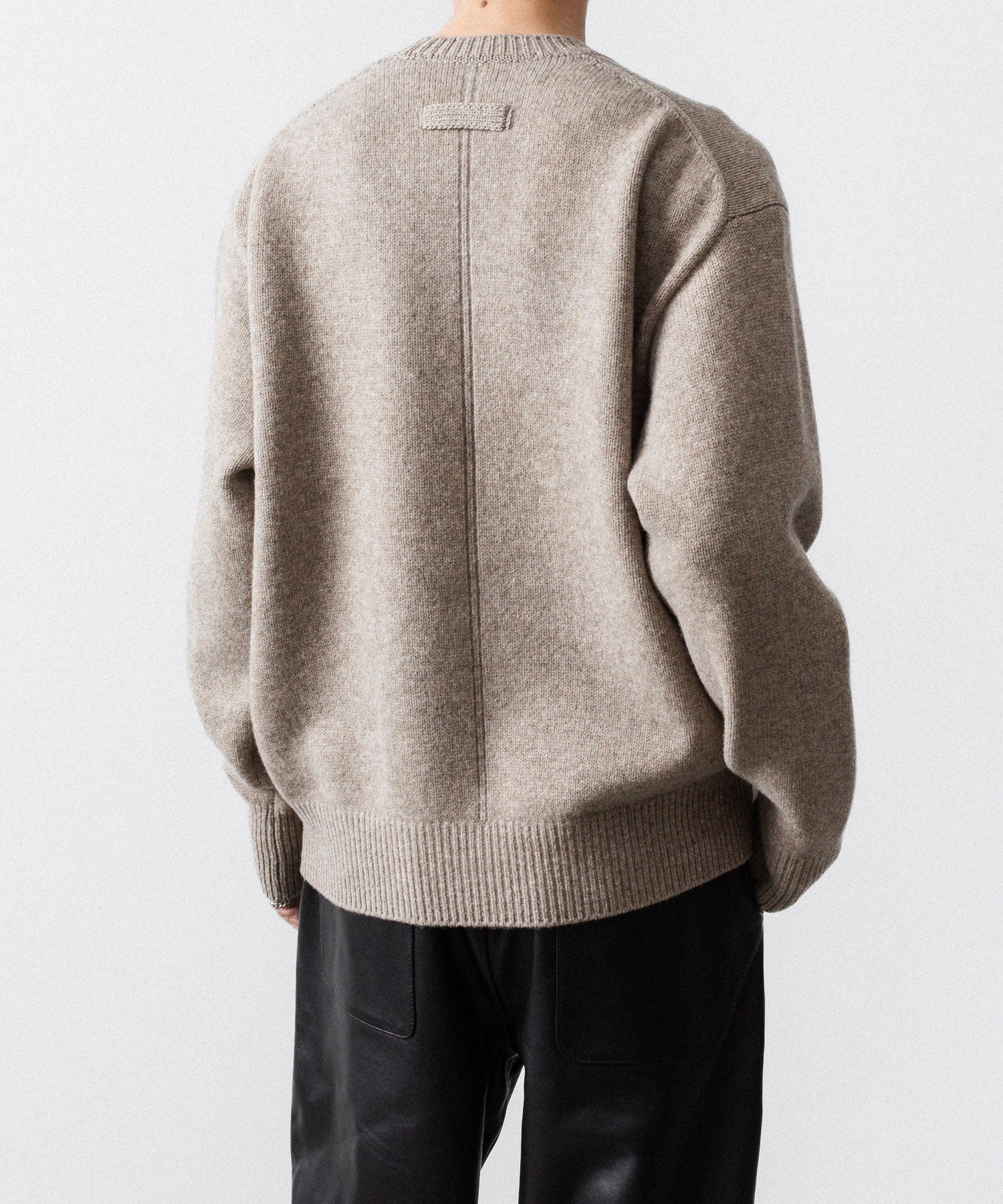 【ssstein】EXTRA FINE WOOL WARM KNIT CREW NECK LS - BEIGE