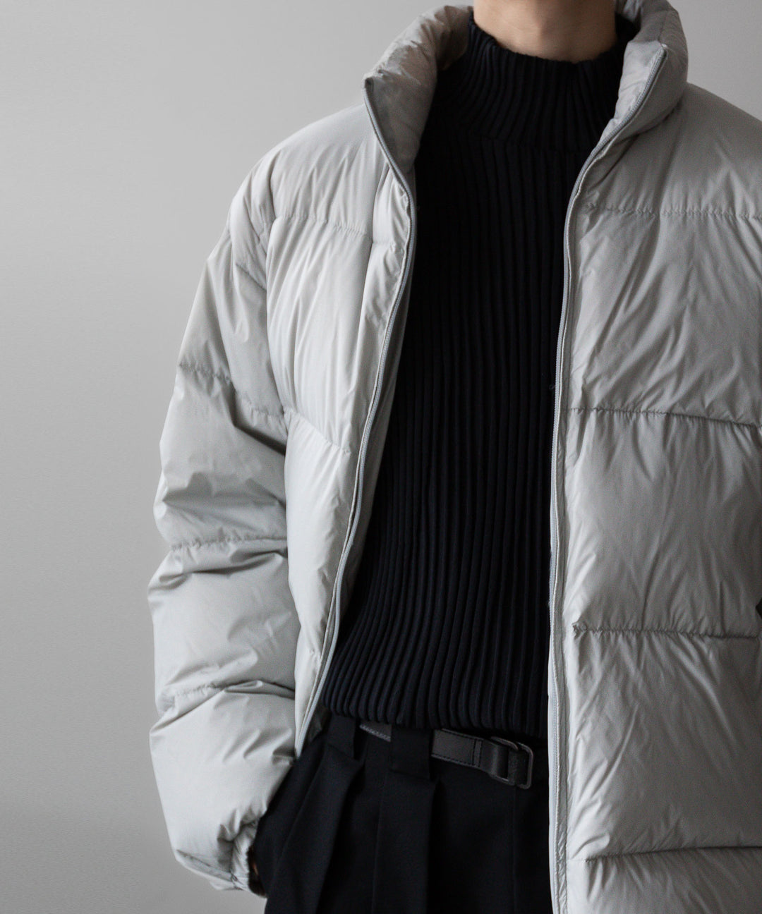 stein(シュタイン)の23AWコレクションOBLIQUE PATTERNED KNIT LSのBLACK