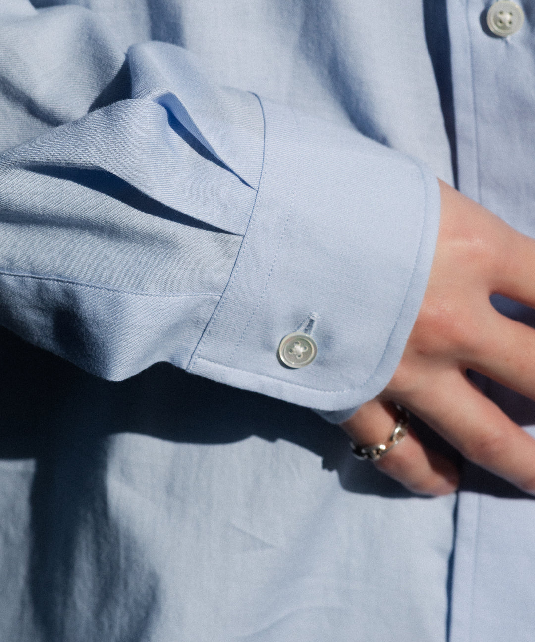 【ssstein】COTTON SILK OVERSIZED PLACKET SHIRT - SAX