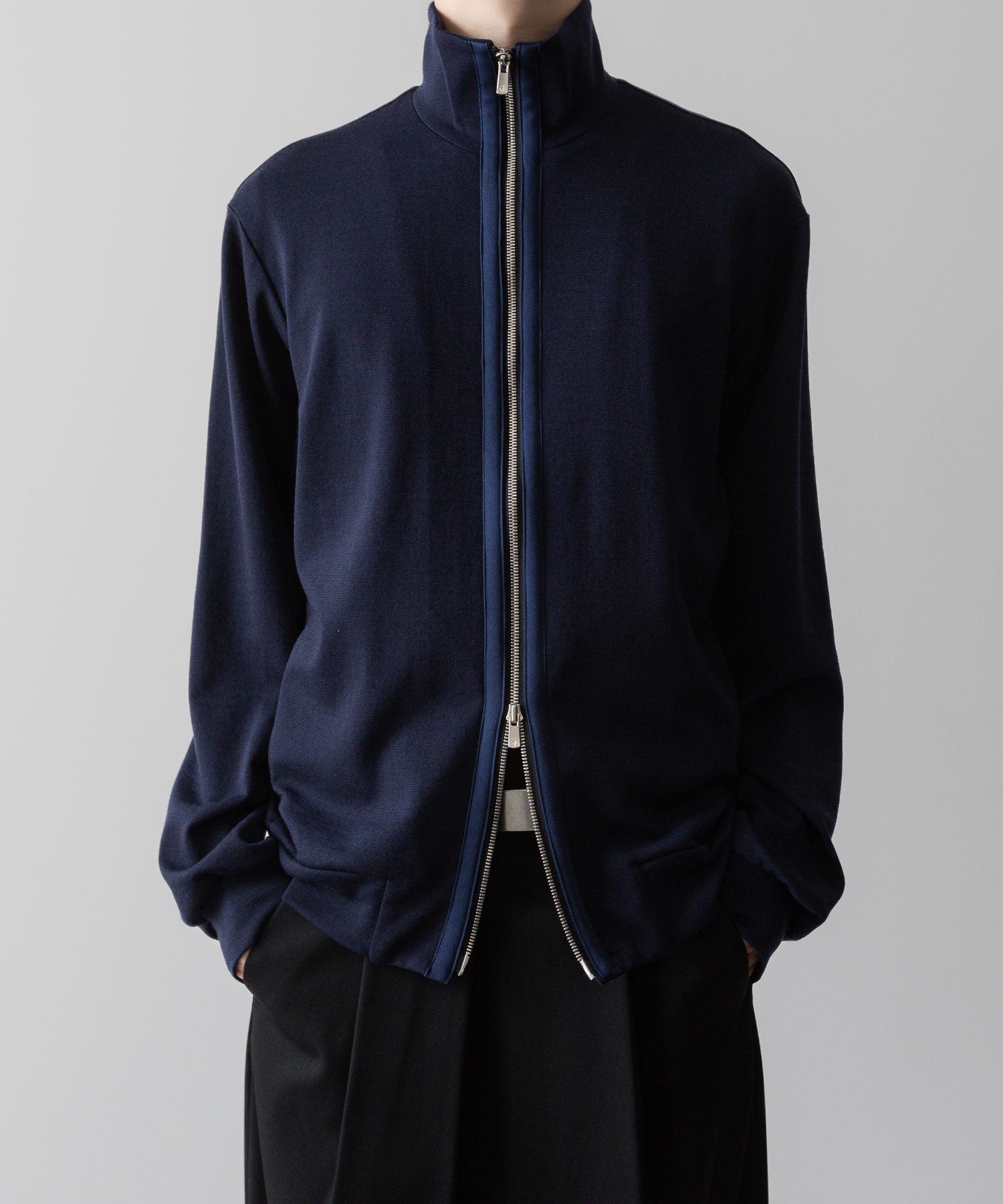 ato アトウのWOOL STAND COLLAR ZIP CARDIGAN NAVYの公式通販サイトsession福岡セレクトショップ