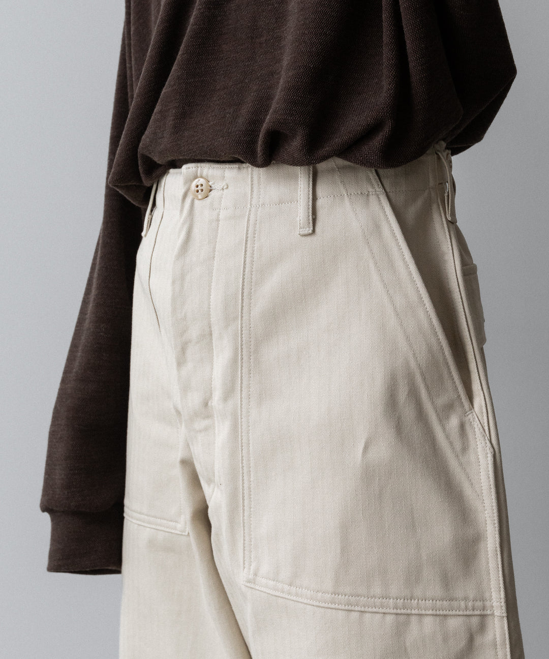 【INTÉRIM】ORGANIC COTTON HBT TWILL BAKER PANTS - IVORY