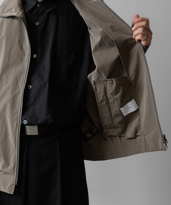 ssstein(シュタイン)のWINDPROOF NYLON ZIP JACKET - TAUPEの公式通販サイトsession福岡セレクトショップ
