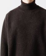 画像をギャラリービューアに読み込む, ssstein(シュタイン)のEXTRA FINE WOOL WARM KNIT TURTLE NECK LS - DARK BROWNの公式通販サイトsession福岡セレクトショップ
