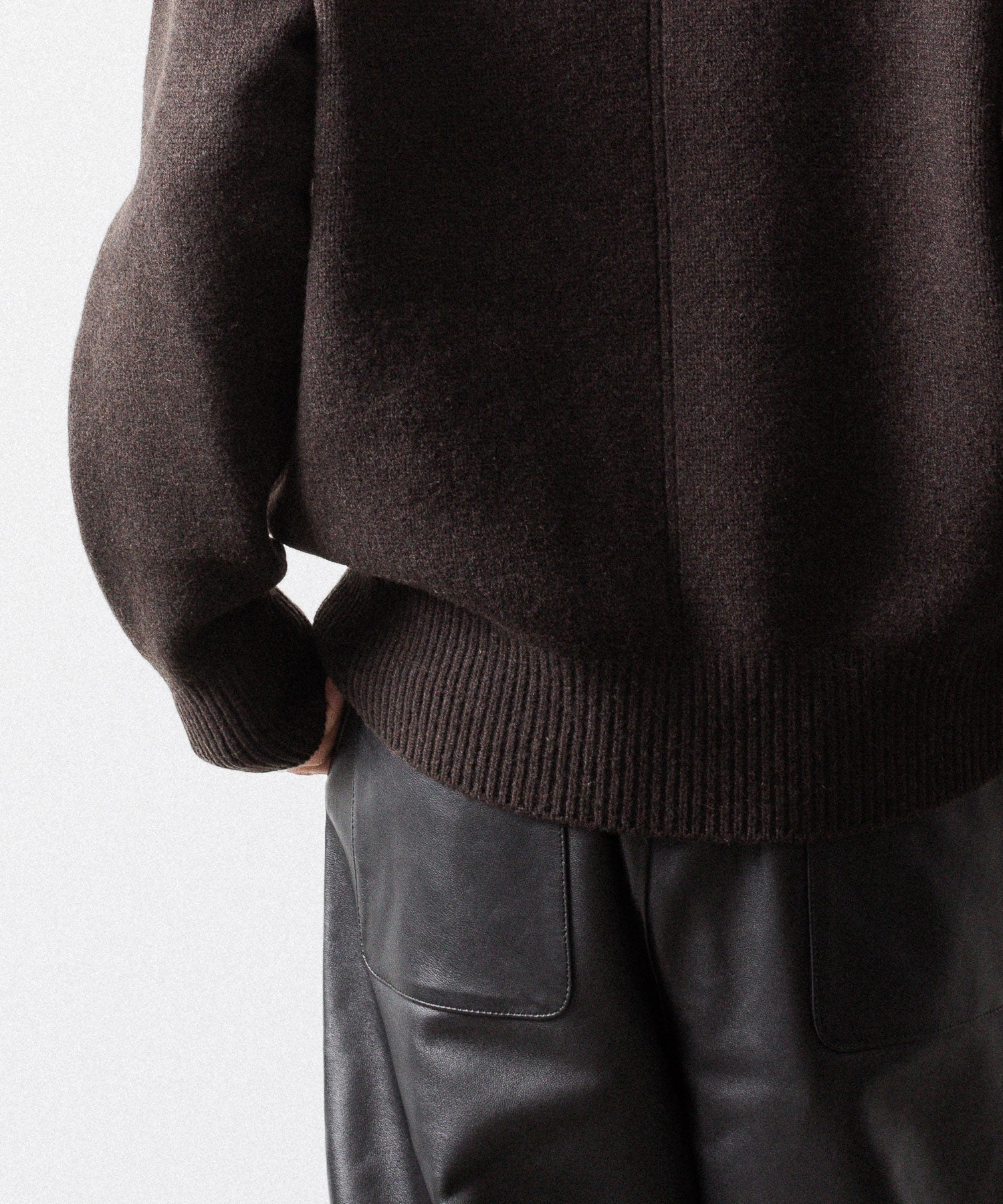 ssstein(シュタイン)のEXTRA FINE WOOL WARM KNIT TURTLE NECK LS - DARK BROWNの公式通販サイトsession福岡セレクトショップ