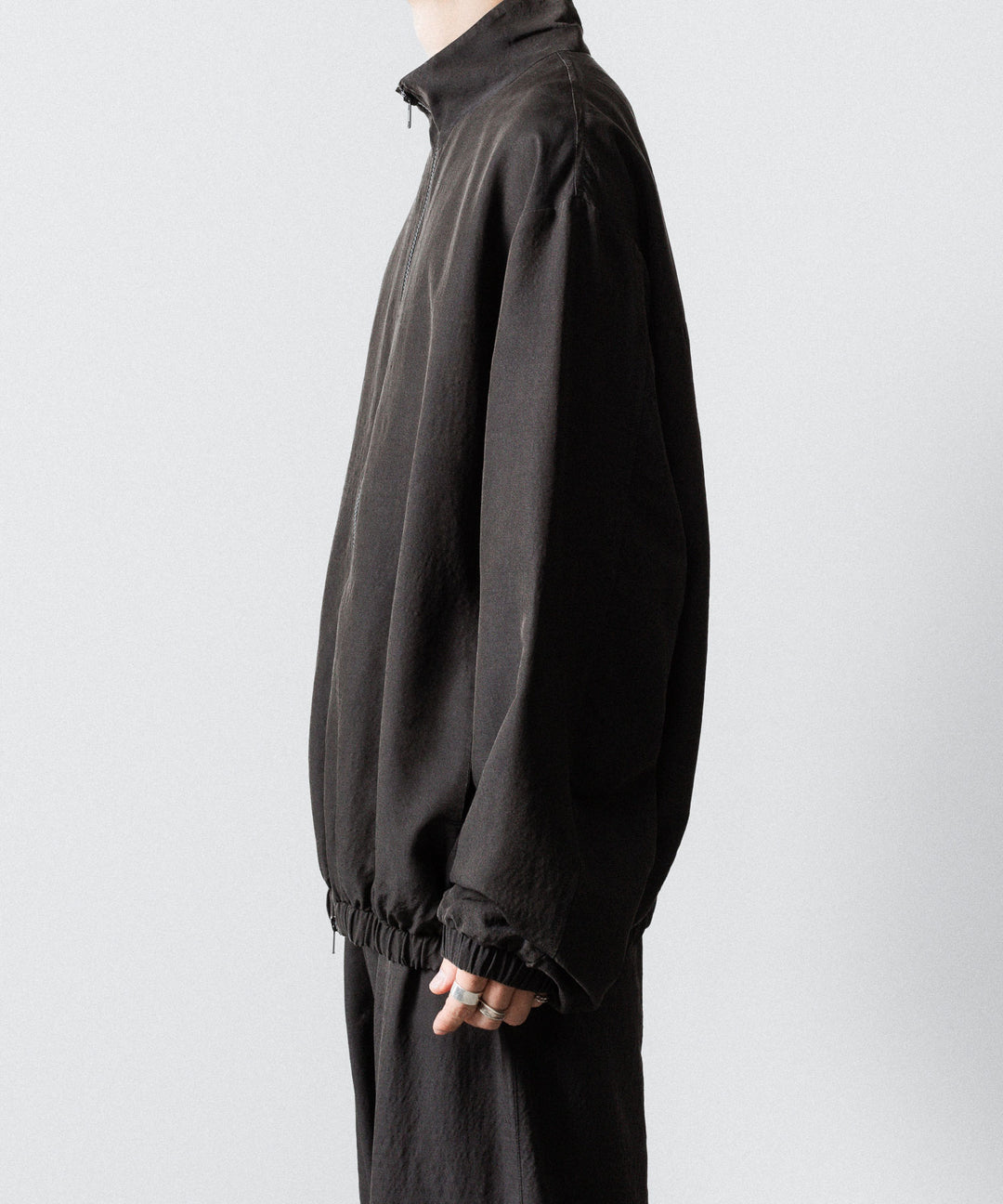 ssstein(シュタイン)のWOOL/SILK SHIRRED LIGHT ZIP JACKET - DARK CHARCOALの公式通販サイトsession福岡セレクトショップ