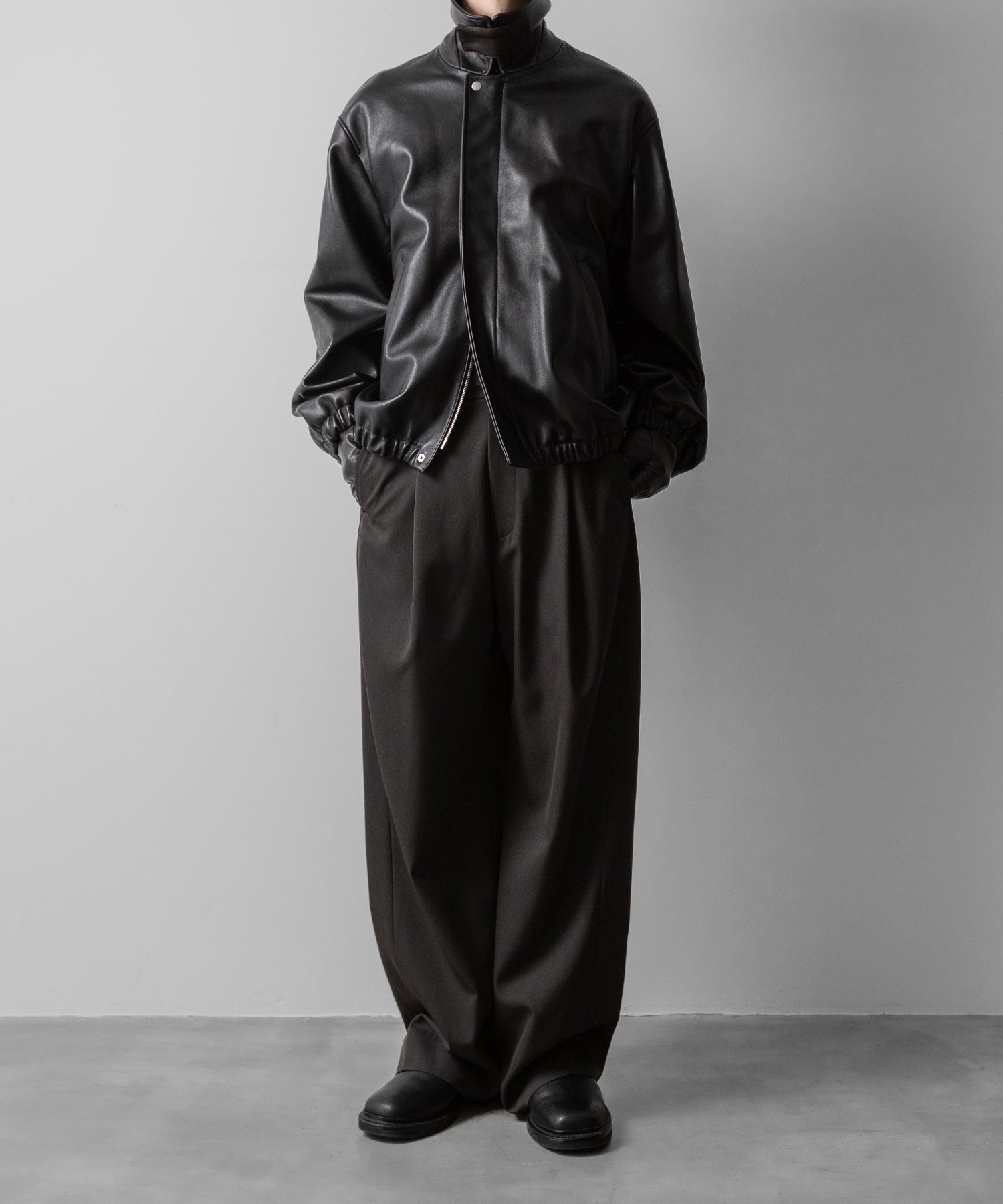 ssstein(シュタイン)のTWIST SEAM WIDE EASY TROUSERS - GREY KHAKIの公式通販サイトsession福岡セレクトショップ